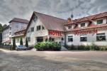Hotel Nidzki z ul. Nadbrzeżna 12 - 220 Ruciane Nida 